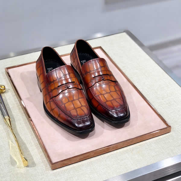 Berluti Brown Male Crocodile Pattern Leisure Office Shoes For Men Brand Business Office Fashion Shoes Man design Luxury Leather Men Shoes